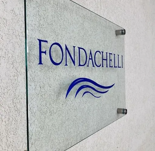 Fondachelli アパート